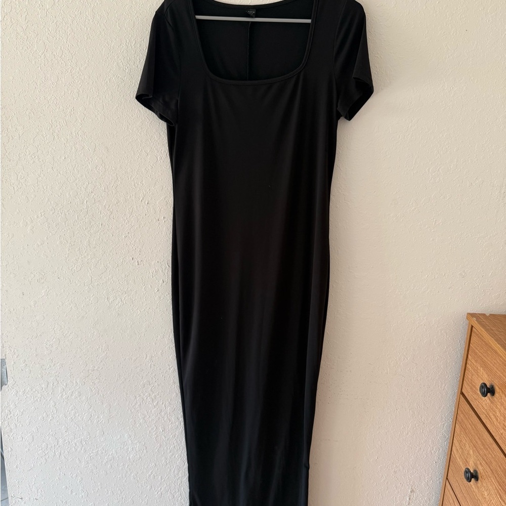 SHEIN Classic Black Midi Dress